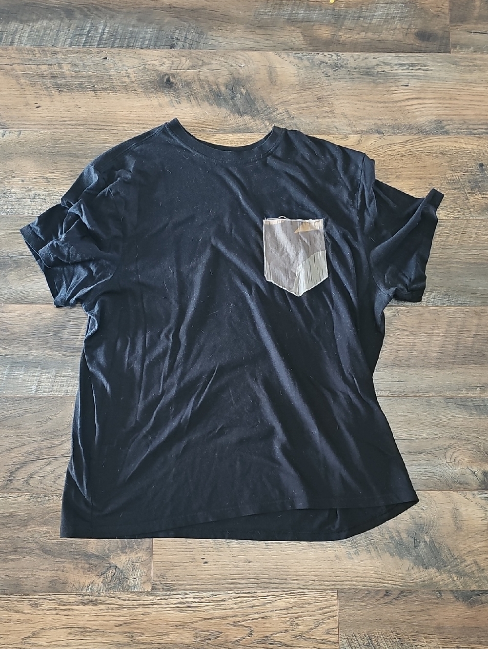 Men's Black Short-Sleeve Pocket T-Shirt
